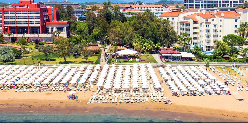 Larissa Beach Club Side Hotel