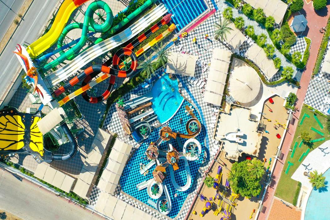 Crystal Admiral Resort Suites