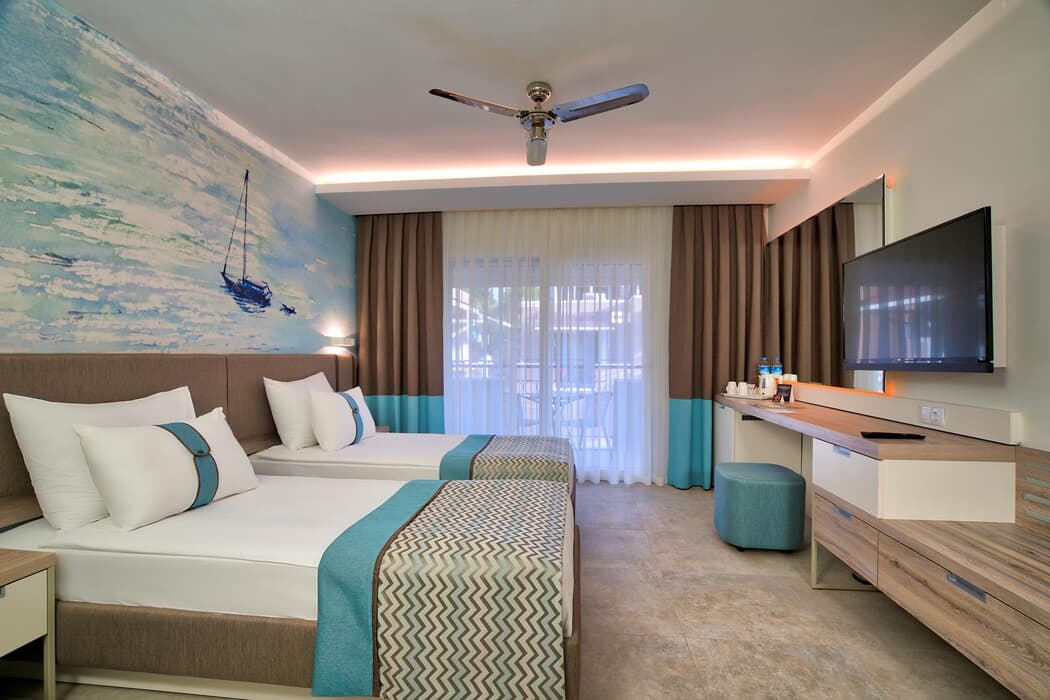 Pırate's Beach Club