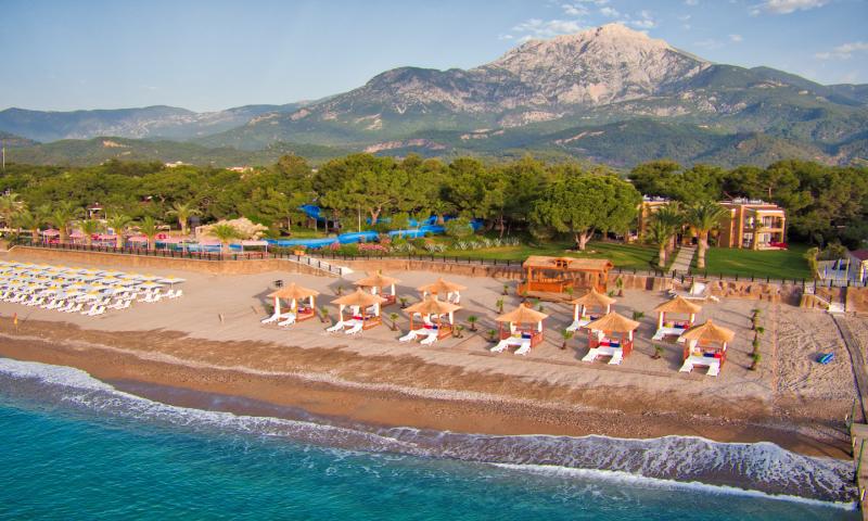 Pırate's Beach Club