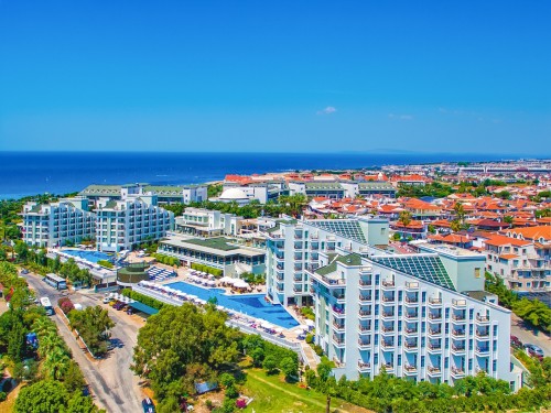 Royal Atlantis Spa & Resort Hotel