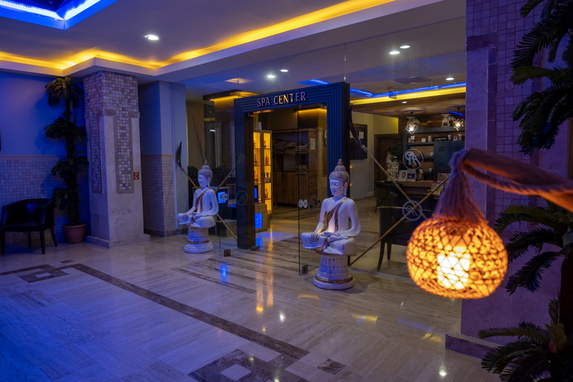 Royal Atlantis Spa & Resort Hotel
