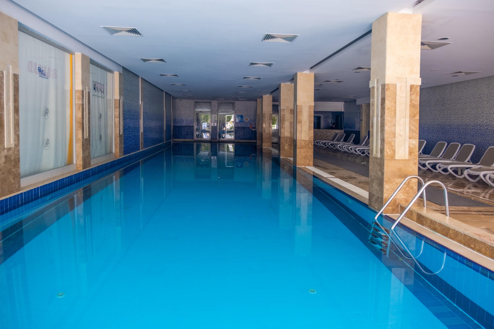 Royal Atlantis Spa & Resort Hotel