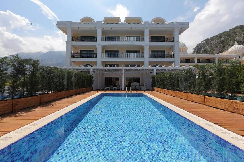Juju Premier Palace
