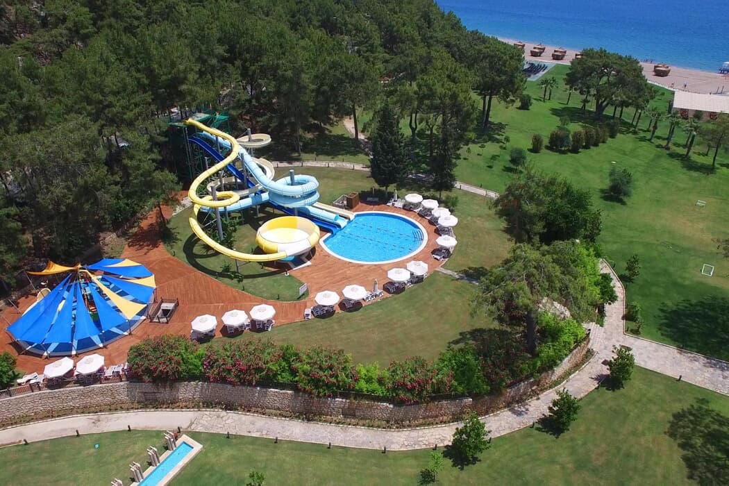 Juju Premier Palace