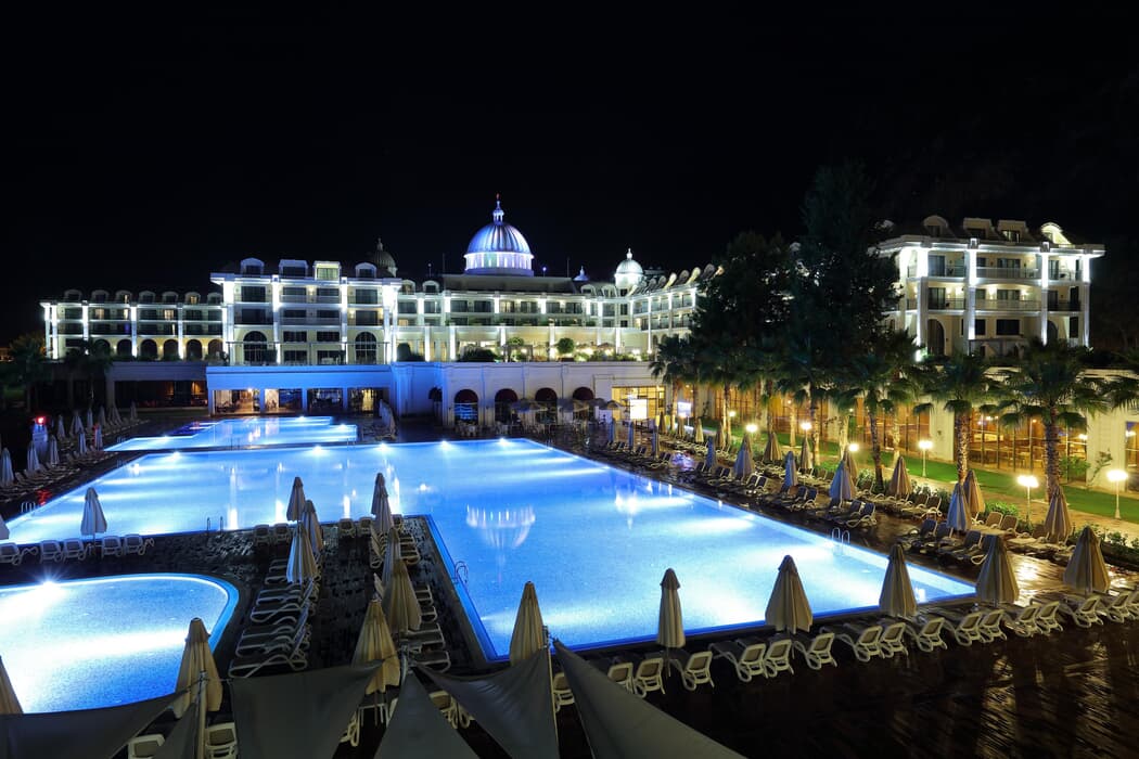 Juju Premier Palace
