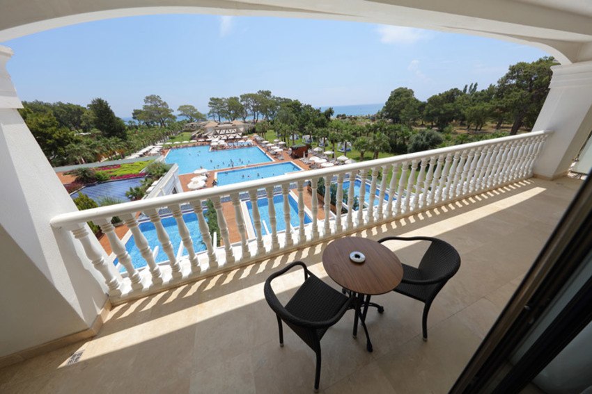 Juju Premier Palace