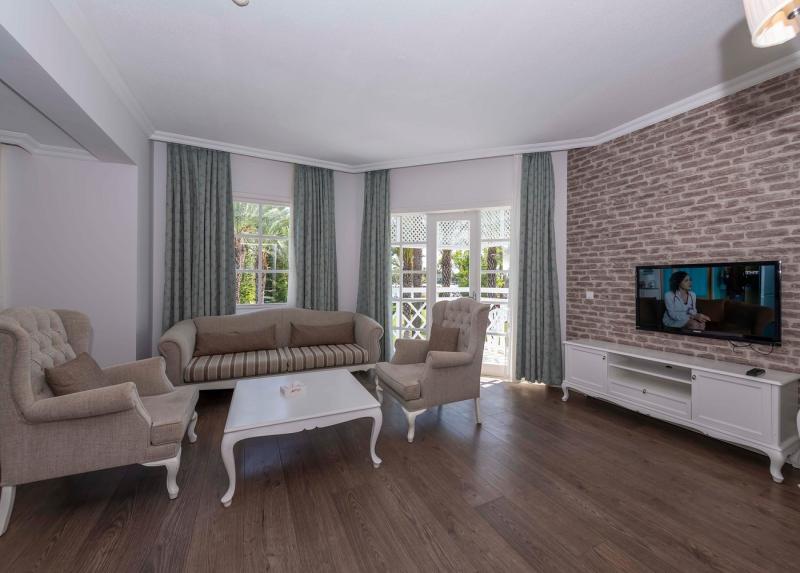 Asteria Family Resort Side