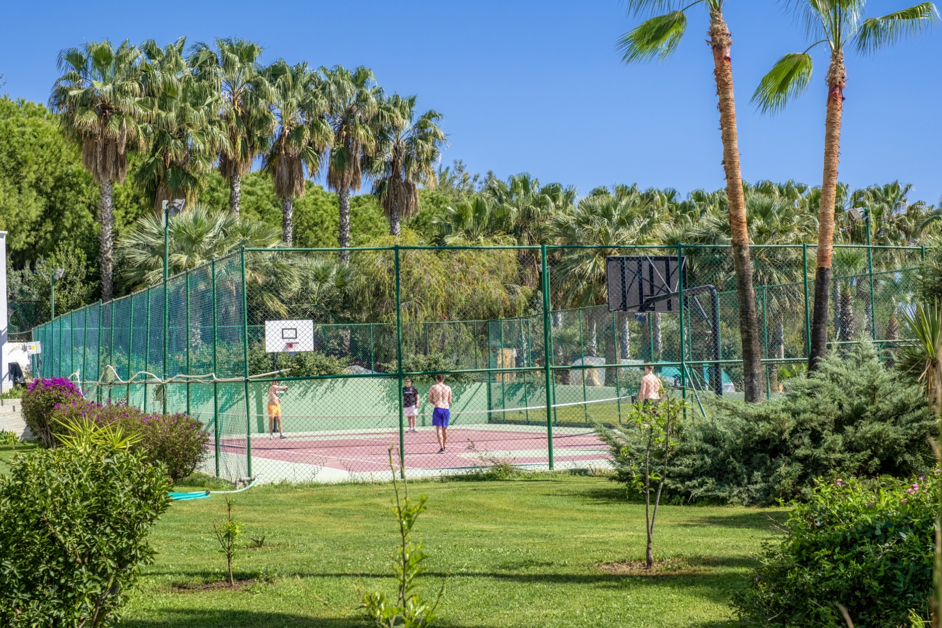 Royal Atlantis Beach Hotel