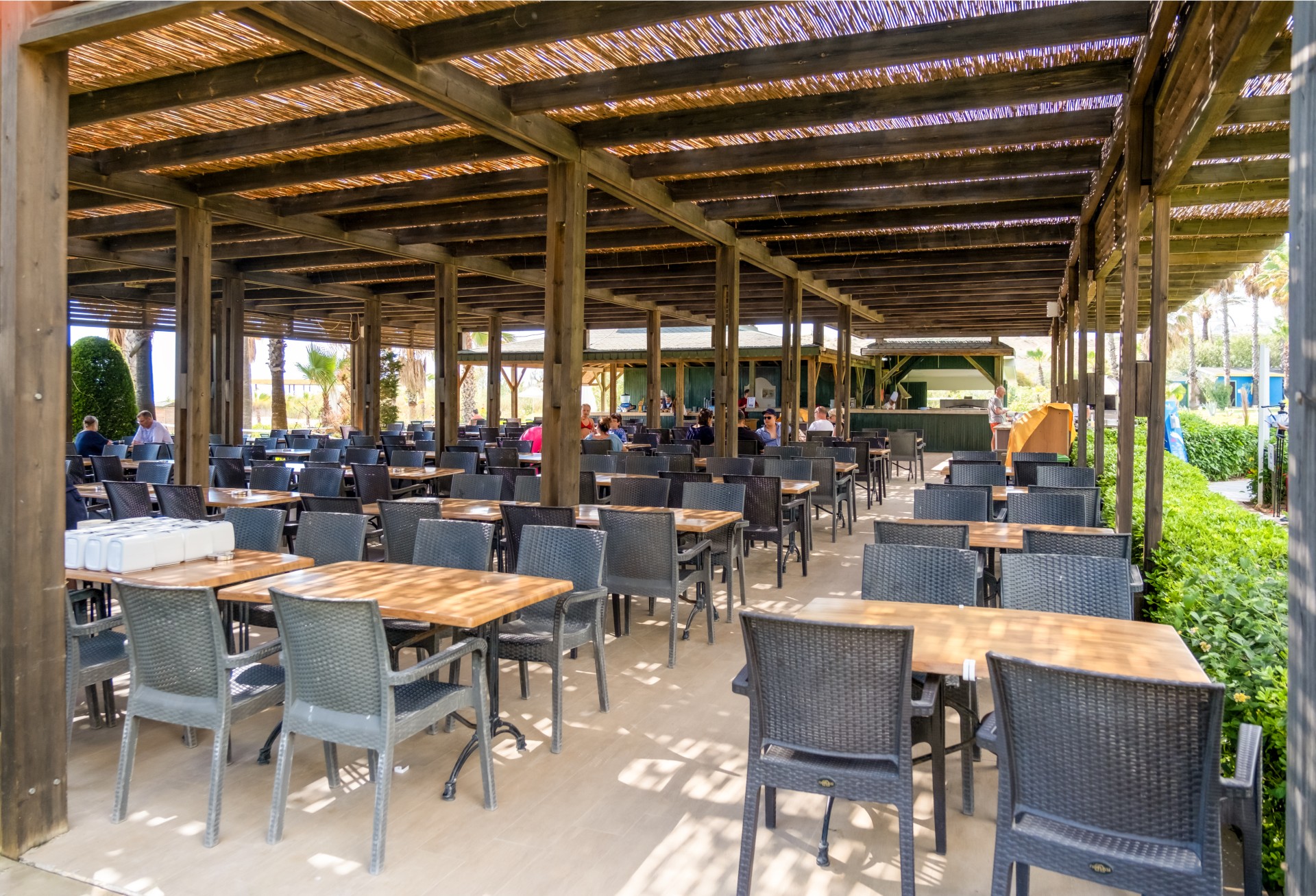 Royal Atlantis Beach Hotel