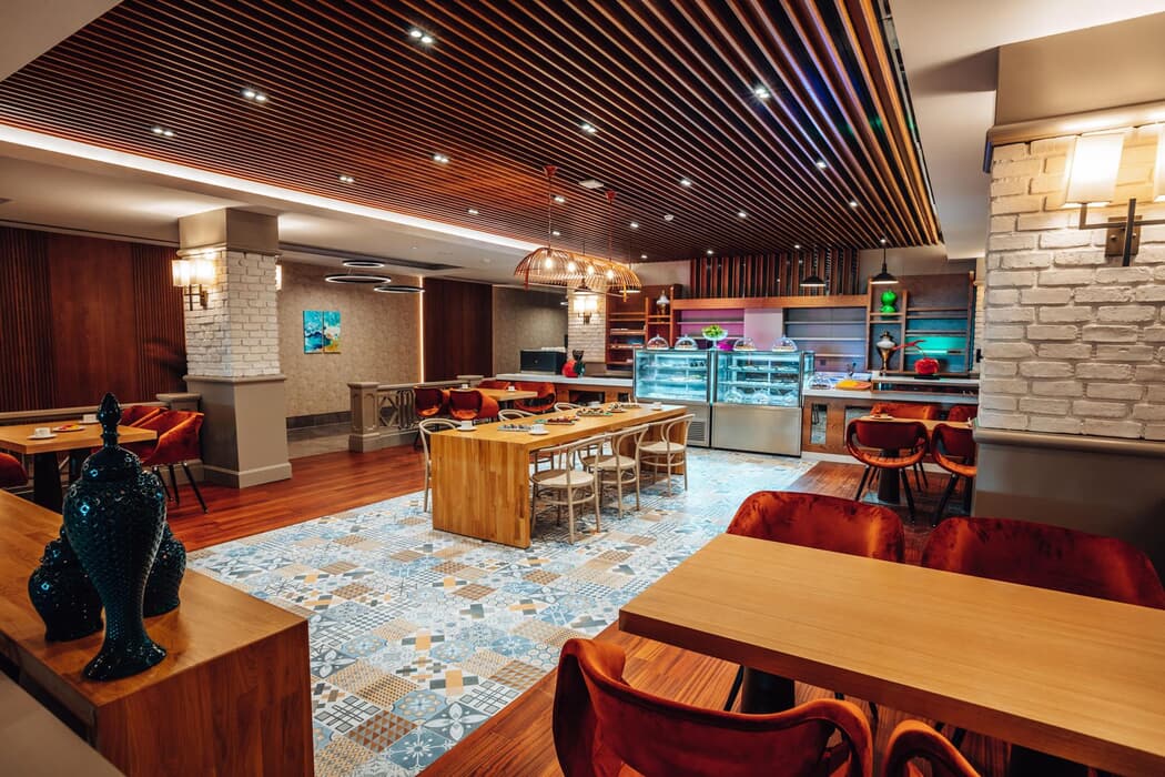  Alarcha Hotels Resorts