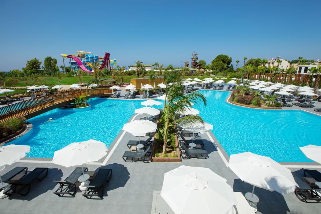  Alarcha Hotels Resorts