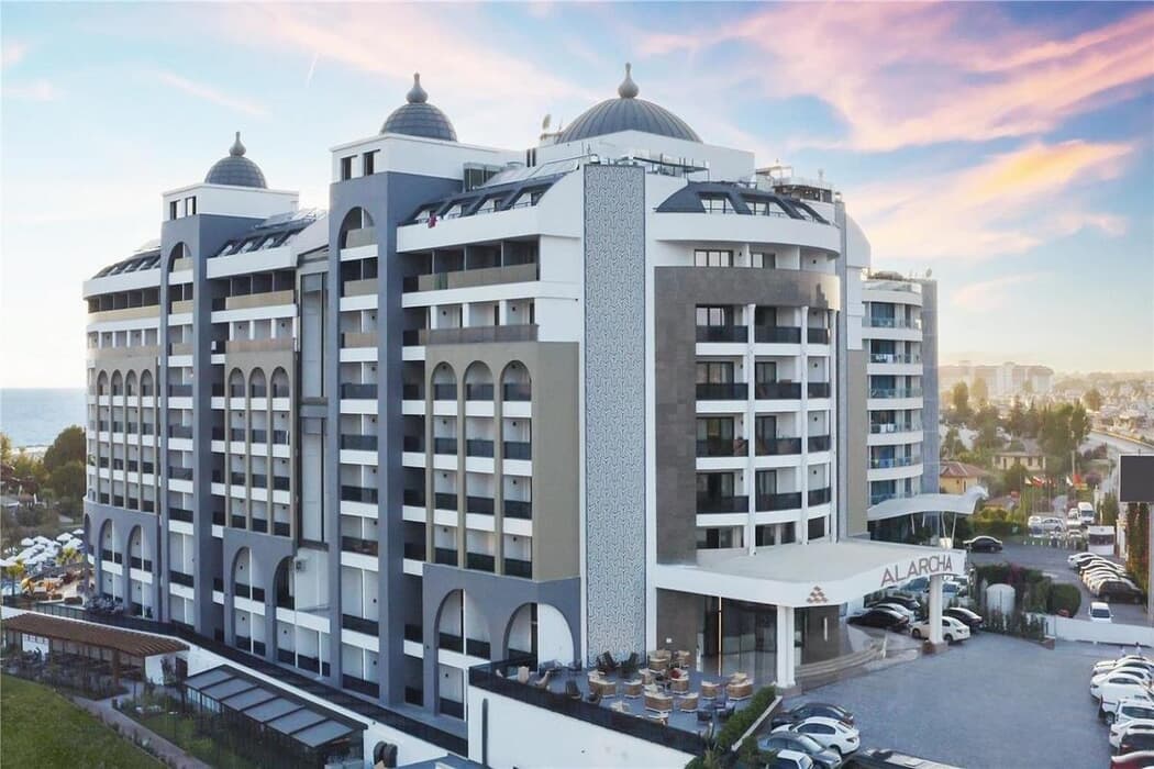  Alarcha Hotels Resorts
