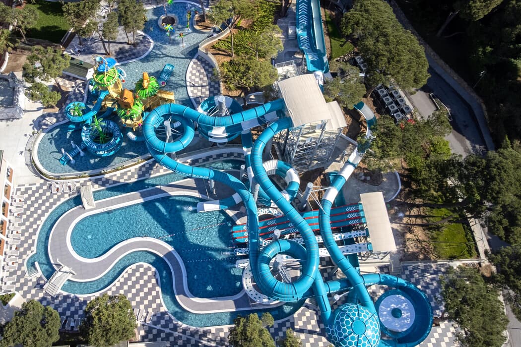 Pine Beach Resort